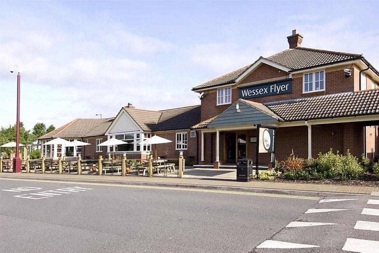 Premier Inn Bristol South Exteriér fotografie