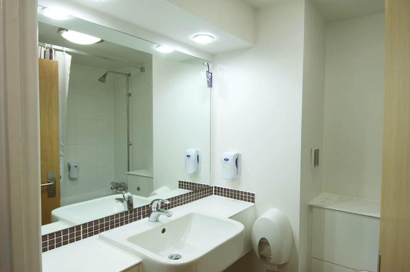 Premier Inn Bristol South Exteriér fotografie